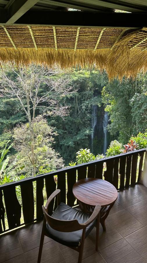Munduk Tutub Waterfall View Exterior foto